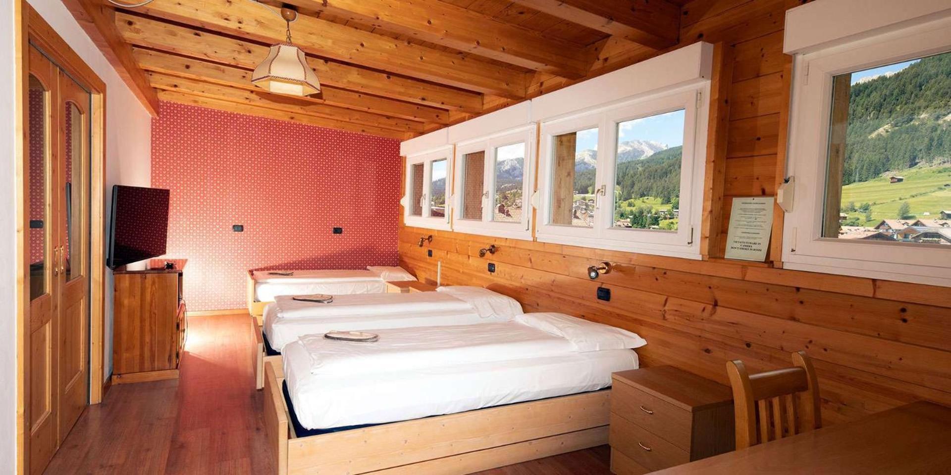 Hotel El Pilon Поцца-ди-Фасса Экстерьер фото